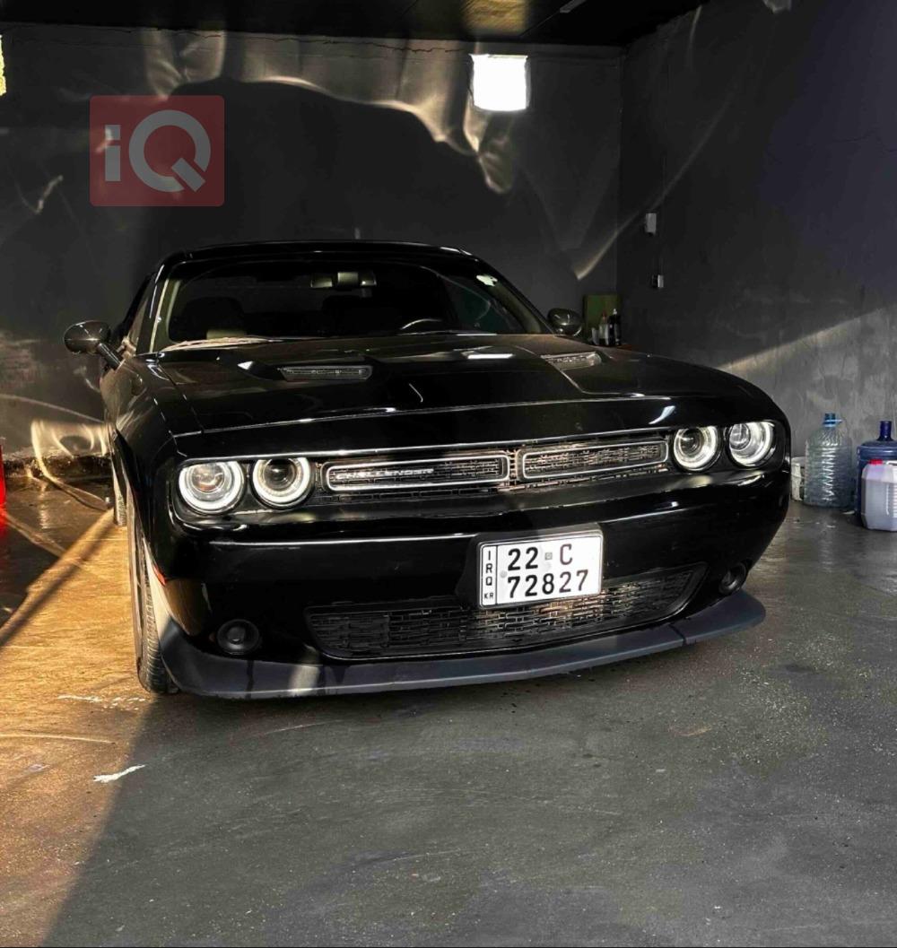 Dodge Challenger